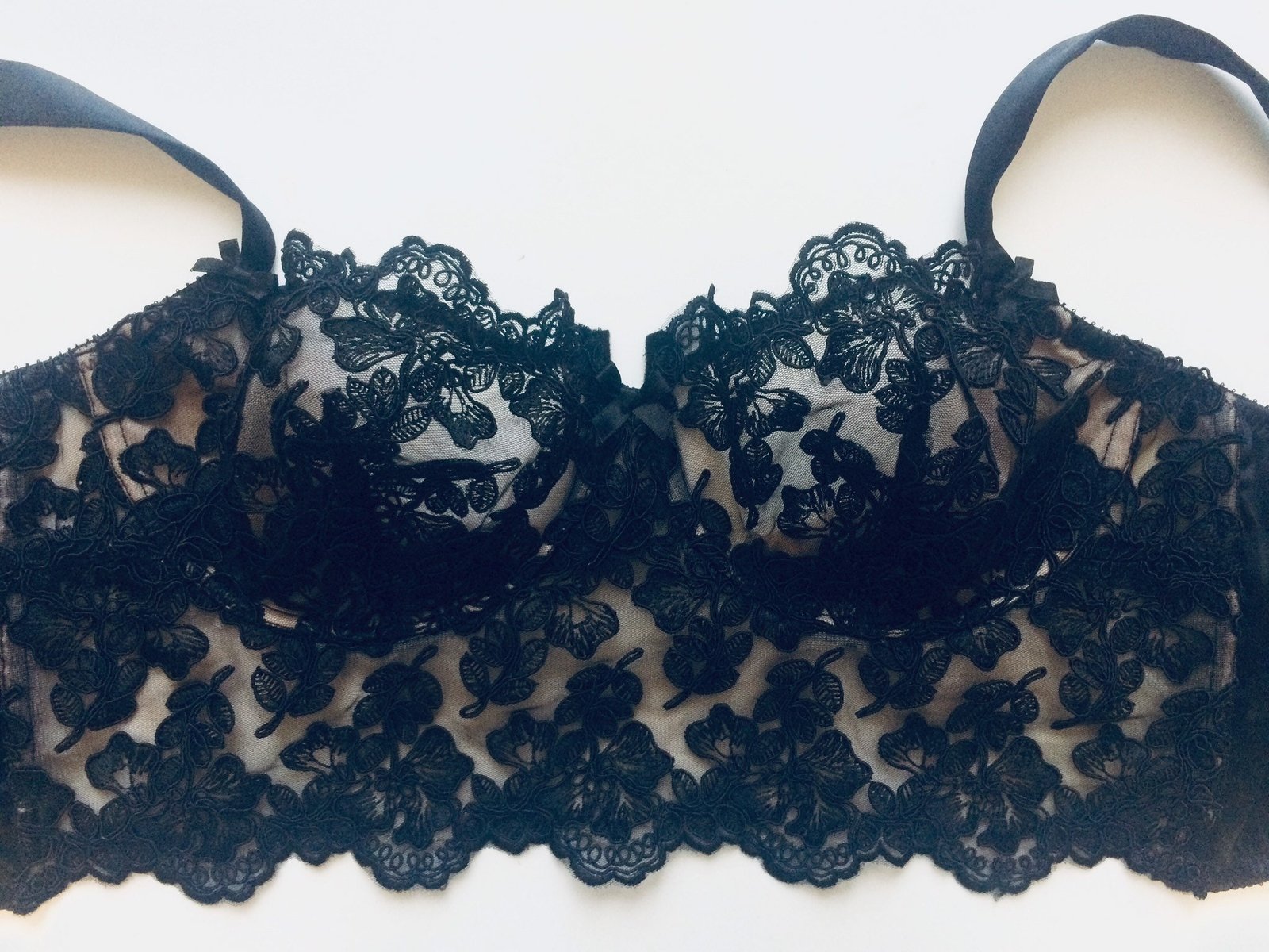 Black Lace Bra In French Calais Lace Nude Lining Marianna Giordana Paris