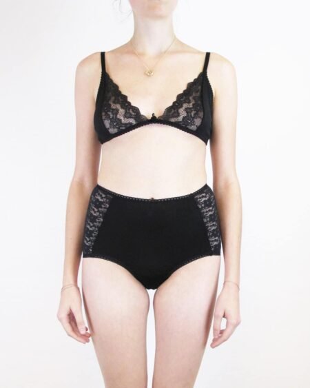 Black jersey lingerie set made of a bralette and high waist retro panties