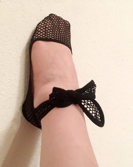 mesh stretch socks with bow