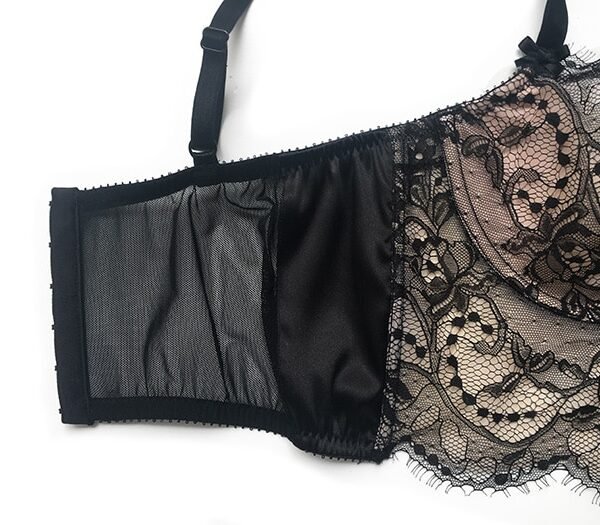 Black lace longline bra hook and eyes