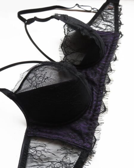 lace strappy bra with support cookies details