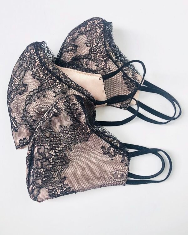 Silk facemask with black lace