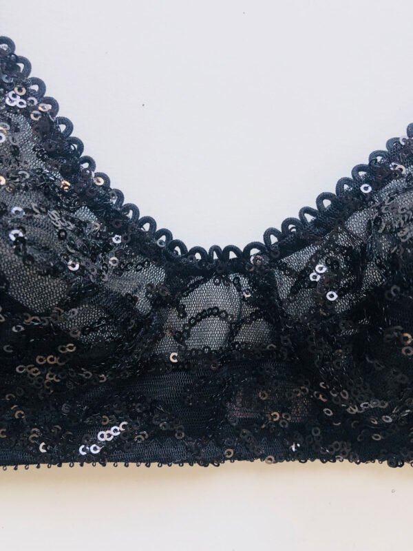 black lace bralette centre