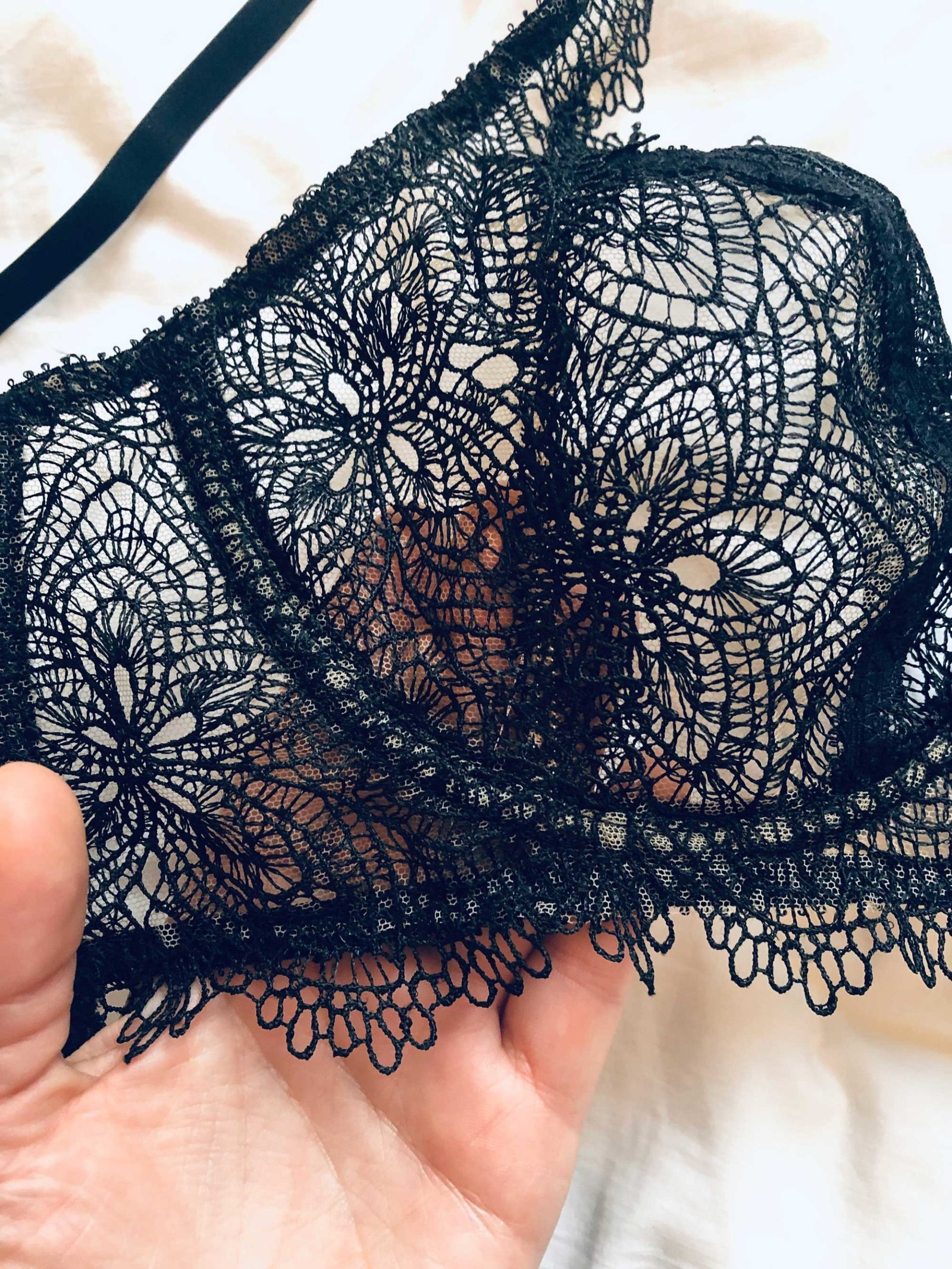 Black lace bralette in sequin mesh Marianna Giordana