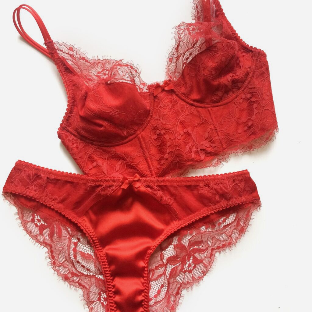 Red Strappy Lace High Waist Lace Up Panty Bralette Set –