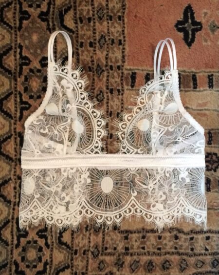 White Lace Top without underwire - Chantilly lace bralette - Bridal lace top