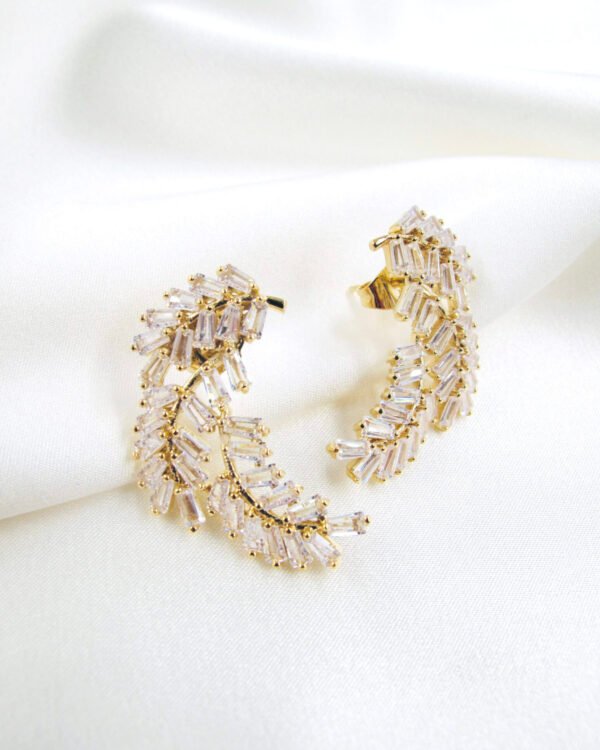 Gold earrings with zirconium – leaves shapes with zircon crystal