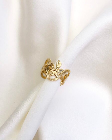fashionable gold ear cuff