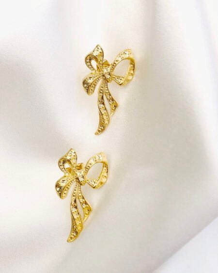 Gold plated earrings – Bow shapes earrings gold plated.