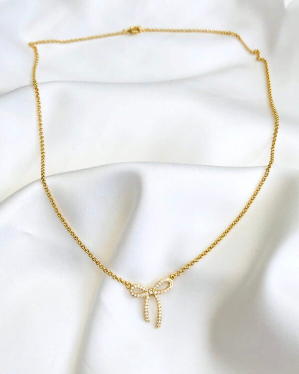 Gold necklace wit crystal- Necklace with bow in Zircon crystal on gold chain